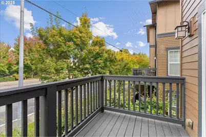 1050 SW 170th Ave #201, Beaverton, OR 97003 - Photo 30