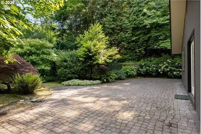 4922 SW Barnes Rd, Portland, OR 97221 - Photo 38