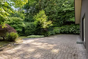 4922 SW Barnes Rd, Portland, OR 97221 - Photo 38