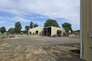 79404 Powerline Rd, Hermiston, OR 97838 - Photo 34