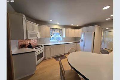 79404 Powerline Rd, Hermiston, OR 97838 - Photo 4