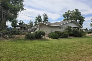 79404 Powerline Rd, Hermiston, OR 97838 - Photo 18