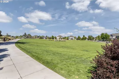 21302 NE Brooklyn Ct, Bend, OR 97701 - Photo 40