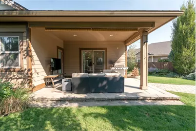 21302 NE Brooklyn Ct, Bend, OR 97701 - Photo 24