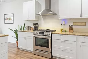 1839 S 57th St, Springfield, OR 97478 - Photo 10