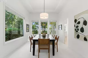 5914 SW Kruse Ridge Dr, Portland, OR 97219 - Photo 10