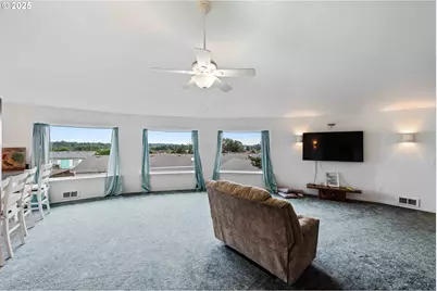 1101 Blanco Ave, Coos Bay, OR 97420 - Photo 12