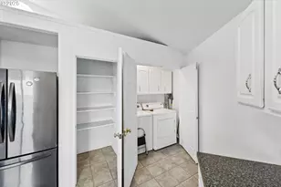 1101 Blanco Ave, Coos Bay, OR 97420 - Photo 20