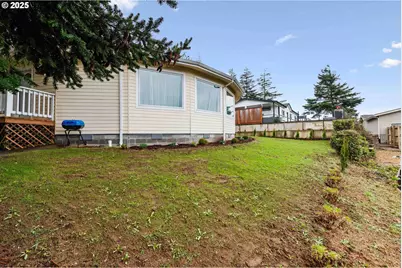 1101 Blanco Ave, Coos Bay, OR 97420 - Photo 34