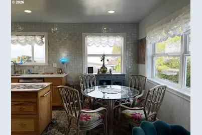 4604 Falcon St, Florence, OR 97439 - Photo 24