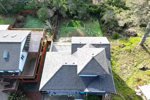 4604 Falcon St, Florence, OR 97439 - Photo 2