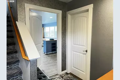 4604 Falcon St, Florence, OR 97439 - Photo 6