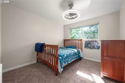 3389 Kevington Ave, Eugene, OR 97405 - Photo 28