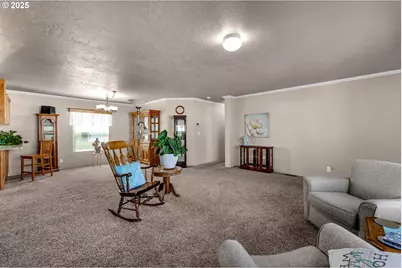 300 SW 7th Ave #905, Battle Ground, WA 98604 - Photo 8