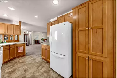 300 SW 7th Ave #905, Battle Ground, WA 98604 - Photo 16