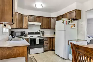431 S Denver Ave, Astoria, OR 97103 - Photo 14