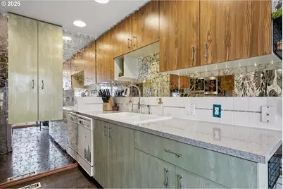 11769 SE Boise St, Portland, OR 97266 - Photo 8