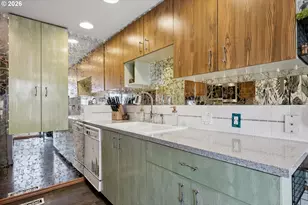 11769 SE Boise St, Portland, OR 97266 - Photo 8