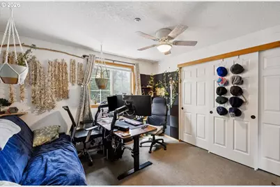 11769 SE Boise St, Portland, OR 97266 - Photo 20