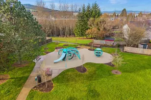 1636 Bonnie Ln, Forest Grove, OR 97116 - Photo 38