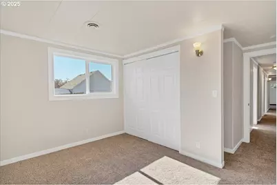 204 S 3rd St, Carlton, OR 97111 - Photo 26