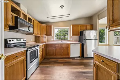 1188 Indiana Ave, Bandon, OR 97411 - Photo 12