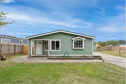 1188 Indiana Ave, Bandon, OR 97411 - Photo 4