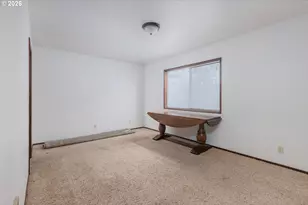 916 NE Douglas St, Newport, OR 97365 - Photo 26