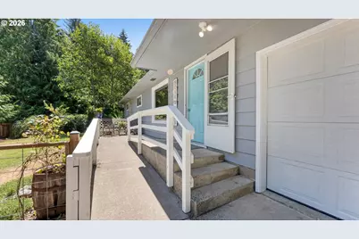 4976 Lake Dr, Florence, OR 97439 - Photo 2