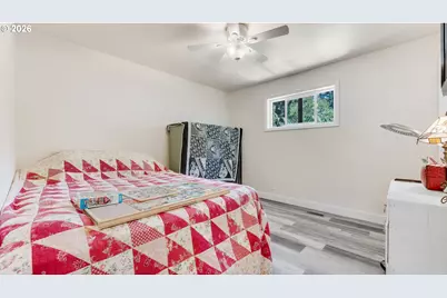 4976 Lake Dr, Florence, OR 97439 - Photo 18