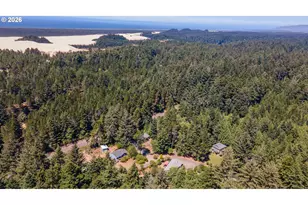 4976 Lake Dr, Florence, OR 97439 - Photo 44