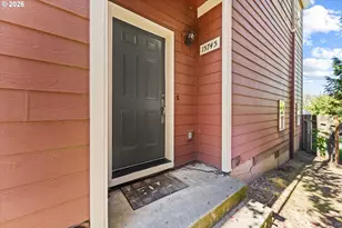 15745 NE Beech St, Portland, OR 97230 - Photo 4