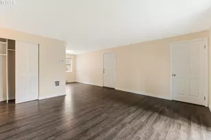 16825 SE Powell Blvd, Portland, OR 97236 - Photo 4