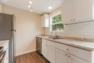 16825 SE Powell Blvd, Portland, OR 97236 - Photo 10