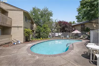 16825 SE Powell Blvd, Portland, OR 97236 - Photo 24