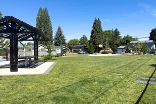 1822 E 33rd St, Vancouver, WA 98663 - Photo 40