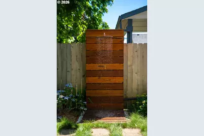 1822 E 33rd St #A, Vancouver, WA 98663 - Photo 32