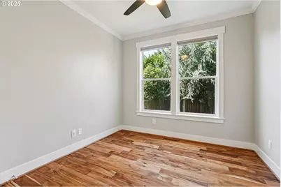 8917 N Haven Ave, Portland, OR 97203 - Photo 18