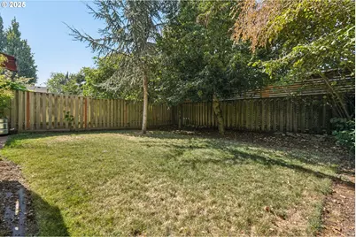 8917 N Haven Ave, Portland, OR 97203 - Photo 40