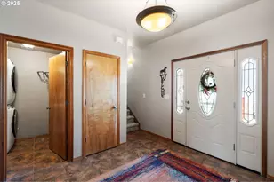 18989 NE Marine Dr, Portland, OR 97230 - Photo 4