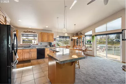 18989 NE Marine Dr #44, Portland, OR 97230 - Photo 16