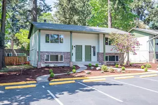 16927 NE Glisan St, Portland, OR 97230 - Photo 2