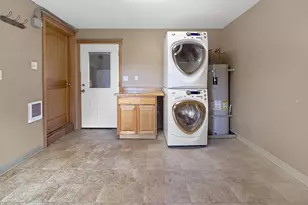 7350 SW Stewart St, Portland, OR 97223 - Photo 8