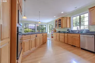 1371 Ranier Loop NW, Salem, OR 97304 - Photo 16