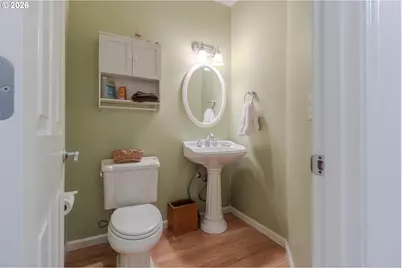 1371 Ranier Loop NW, Salem, OR 97304 - Photo 22