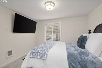 7931 SW 40th Ave #I, Portland, OR 97219 - Photo 16