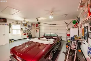 2672 Hazelnut Dr, Woodburn, OR 97071 - Photo 32