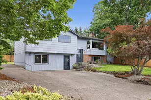 13416 Eastborne Dr, Oregon City, OR 97045 - Photo 2