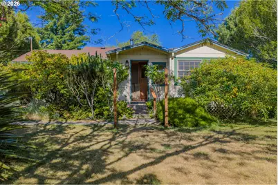 635 25th St, Myrtle Point, OR 97458 - Photo 1