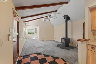 635 25th St, Myrtle Point, OR 97458 - Photo 22